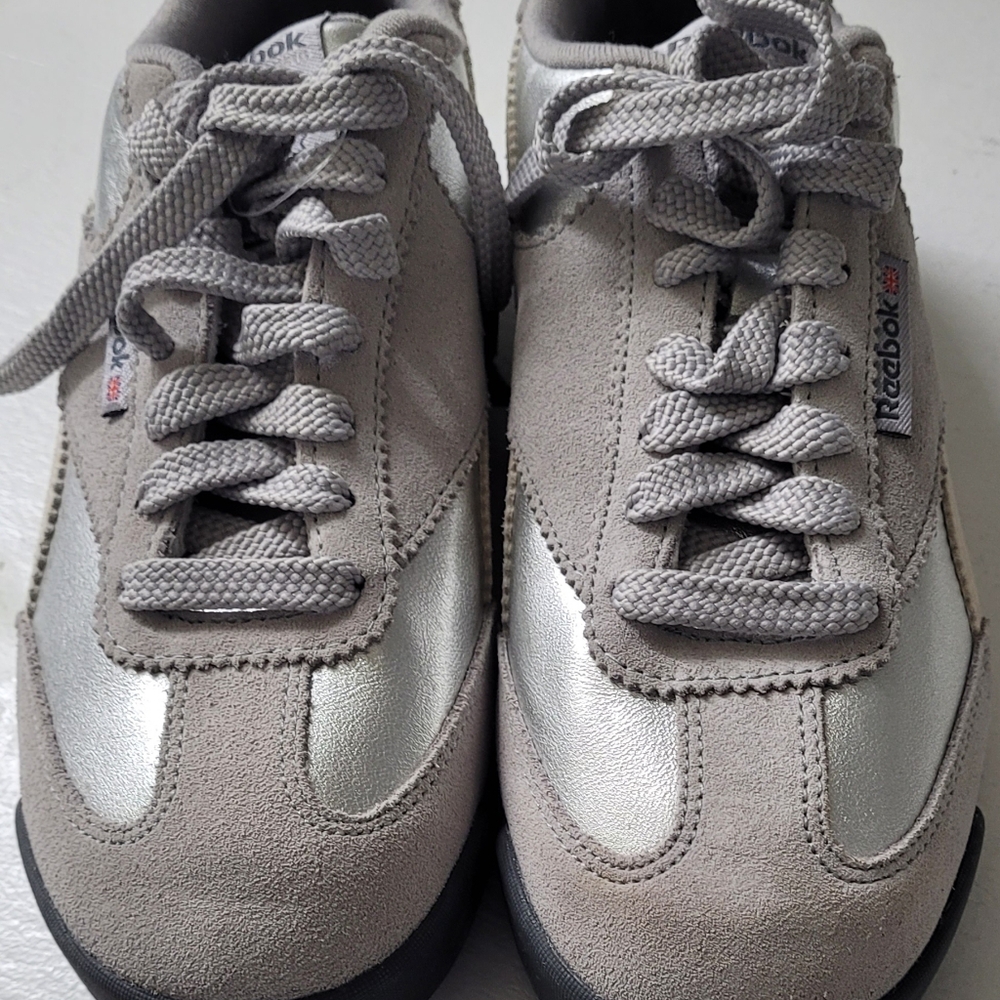 Silver And Gray Suede Reebok Sneakers, Size 7 New, Never worn